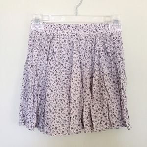 Brandy Melville Floral Luma Skirt