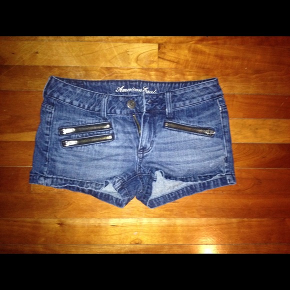 american eagle zipper shorts