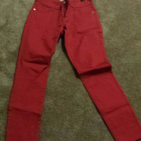 Red skinny jeans