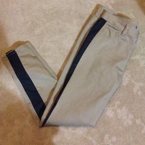 Capri trousers