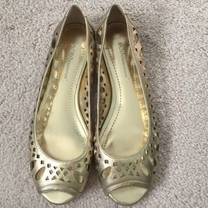 BCBG Generation gold Abygal flats size 6.5