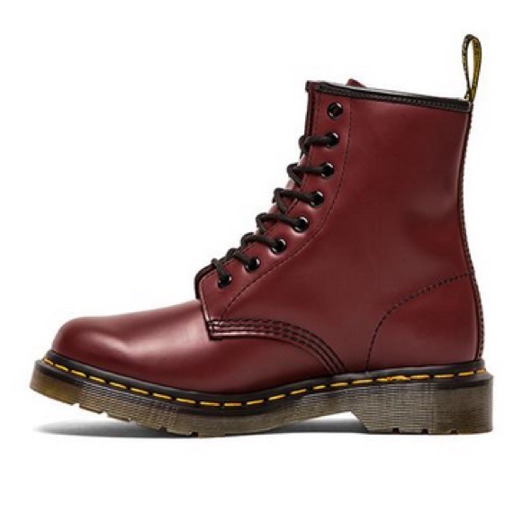 Red dr. Martens