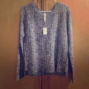 Aeropostale Navy and White Thick Sweater