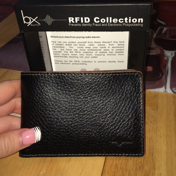 RFID wallet