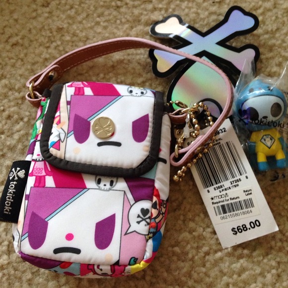 Tokidoki by Tokidoki cell phone/camera bag :)