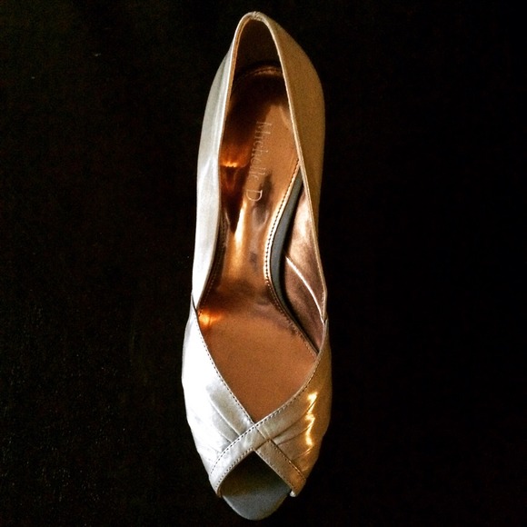 Peep-toe Heels - perfect for work! NWOT