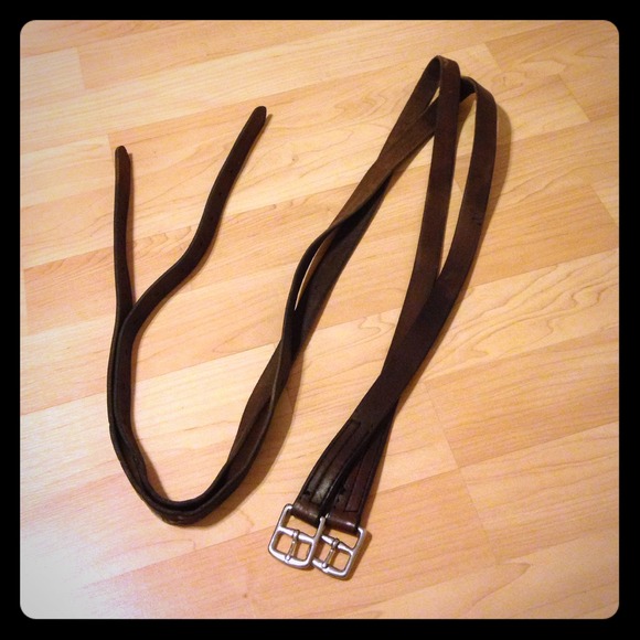 Stirrup leathers