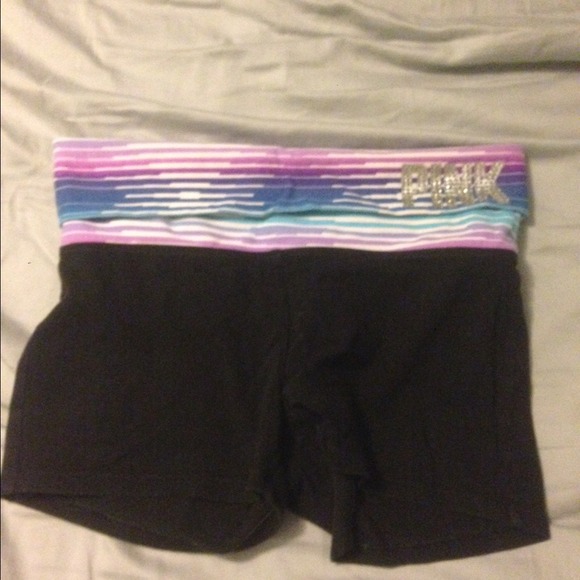 💥SOLD💥Victoria's Secret yoga shorts