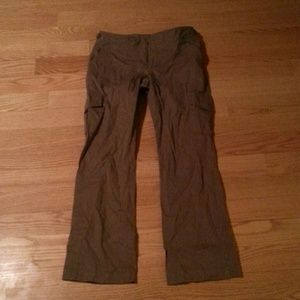 Gap Army green cargo pants