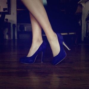 Steve Madden pumps