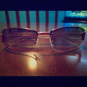 Unisex Gucci sunglasses😎