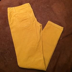 Yellow gold corduroy skinny pants