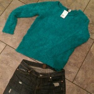 Light weight mohair pullover top FINAL PRICE