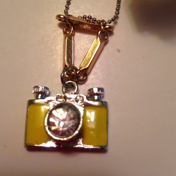 (1left)💛VINTAGE Necklace &ring (camera necklace) - Picture 4 of 4