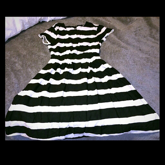 H&M Black and White Striped Dress