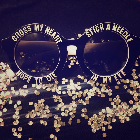 Fashion Sunglasses - The promise