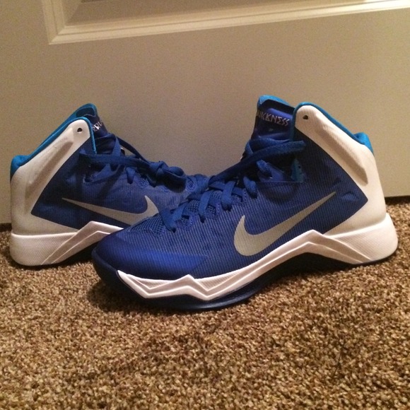Nike hyper quickness basketball shoes