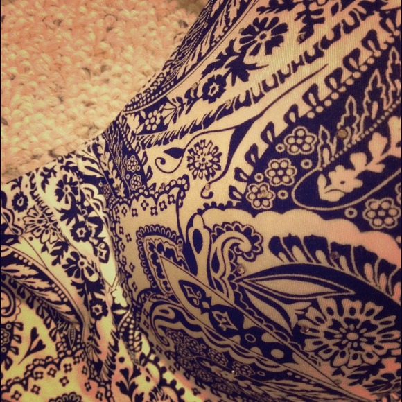 VS black and white rhinestone unlined bra