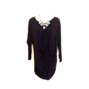 Chic black tunic and statement Necklace