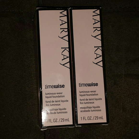 Bundle for @theedge62  Mary kay