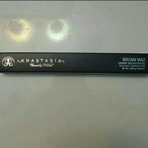 Anastasia Beverly Hills Brow Wiz in Dark Brown