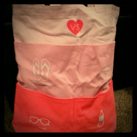 V S BEACH BAG