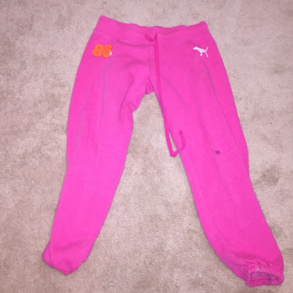 🚫SOLD🚫 Victoria's Secret crop pants!
