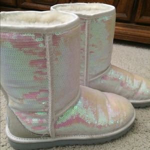 White/pink sequin ugg boots