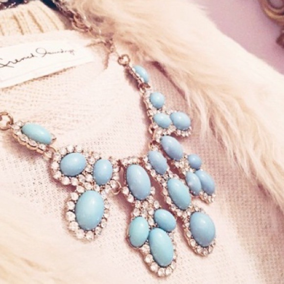 Turquoise Jeweled Necklace