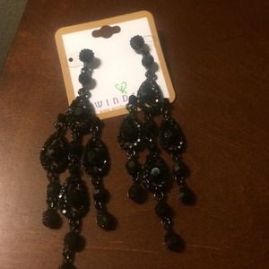 Windsor chandelier earrings