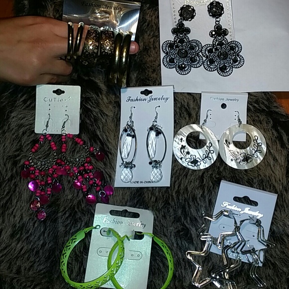 Assorted earring set!!!