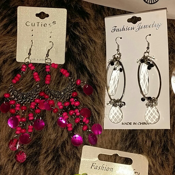 Assorted earring set!!! - Picture 3 of 4