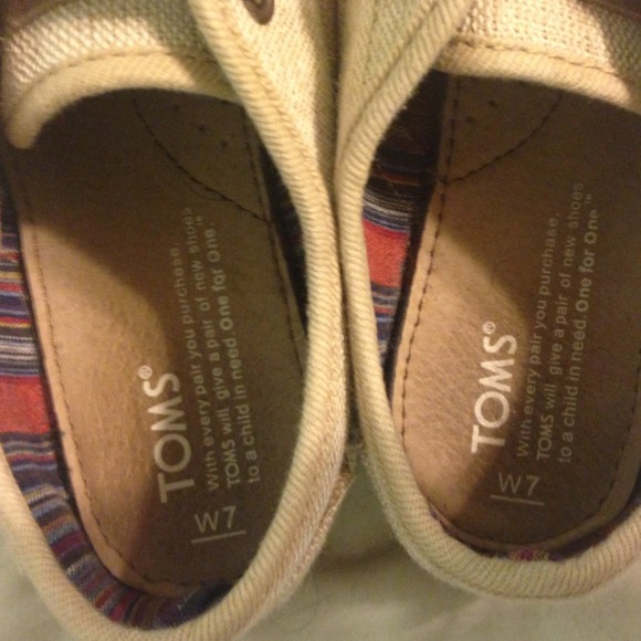 Women's TOMS Cordones - Picture 2 of 3