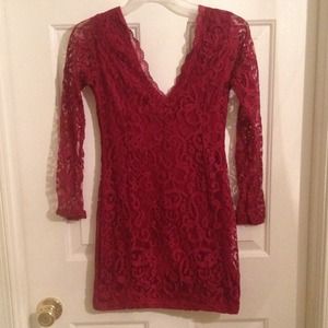 Maroon bodycon lace dress
