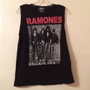Ramones muscle tee