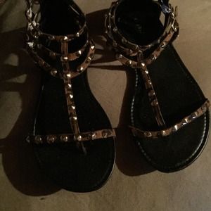 Gladiator Cheetah Print Sandal .