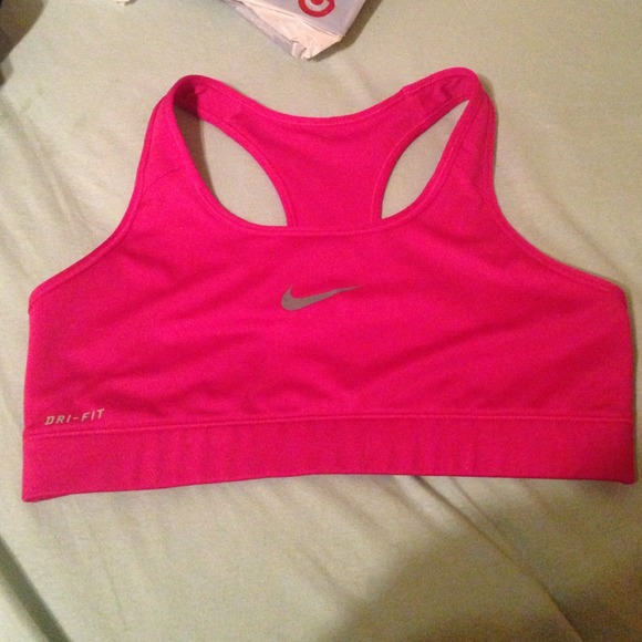 Nike pro pink magenta sports bra size medium
