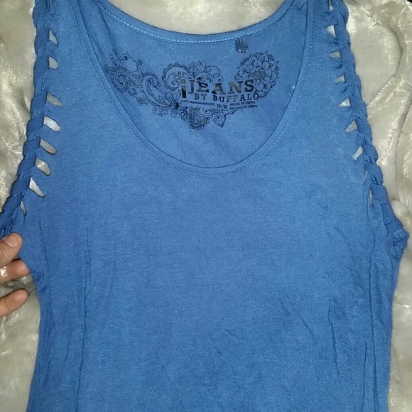 NWT ** bLue riPtyD & knOttEd taNk**