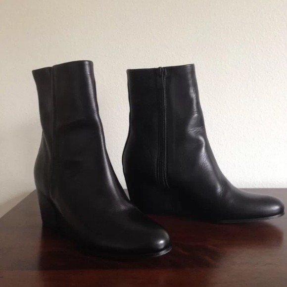Vince Michela Boots
