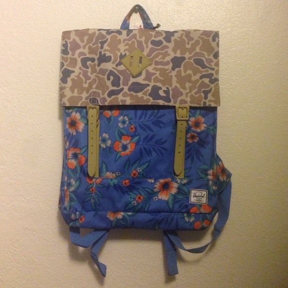 Herschel Backpack Hawaiian Print Camo
