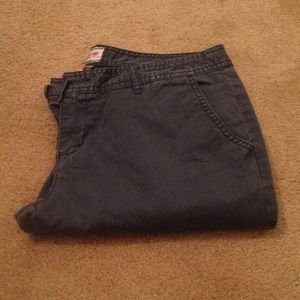 Dark blue capris