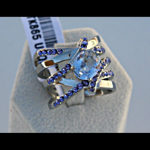 Tangled lilac unique ring!  NWT - Picture 1 of 3