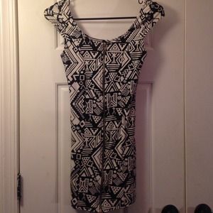 Aztec Print Zipper Dress