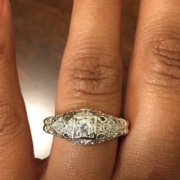 ๐ Swiss CZ elephant ring - Picture 3 of 4