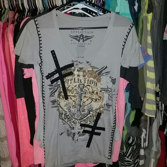 Affliction v-neck tshirt