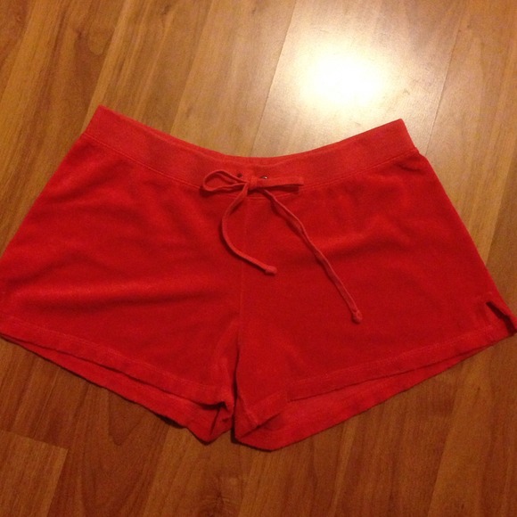 Red juicy couture shorts medium