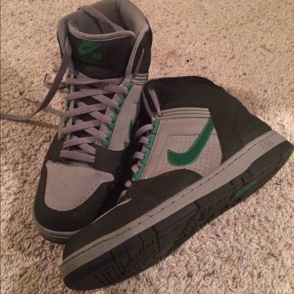 Mens high top grey black and green Nike shoes