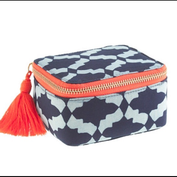 J. Crew Accessories - J.crew tile print jewelry case zip travel bag NWT