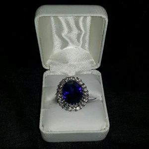 New Fine Fashion Ring
