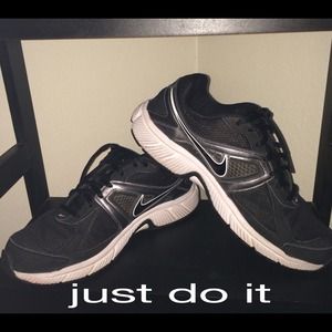 Nike running shoe JUST DO IT✔️